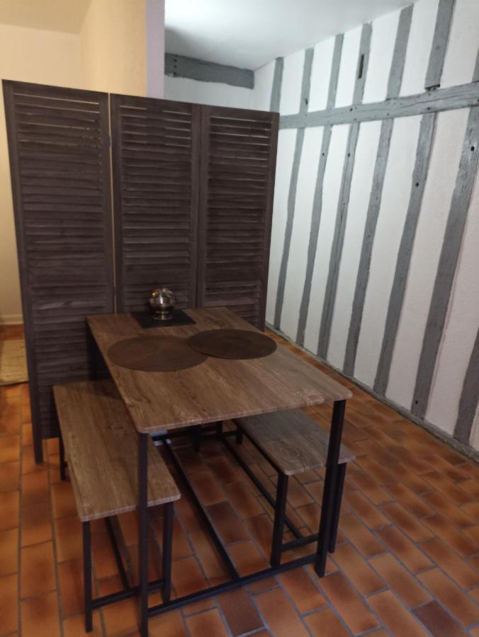 Le Logis Du Clocher Appartement *